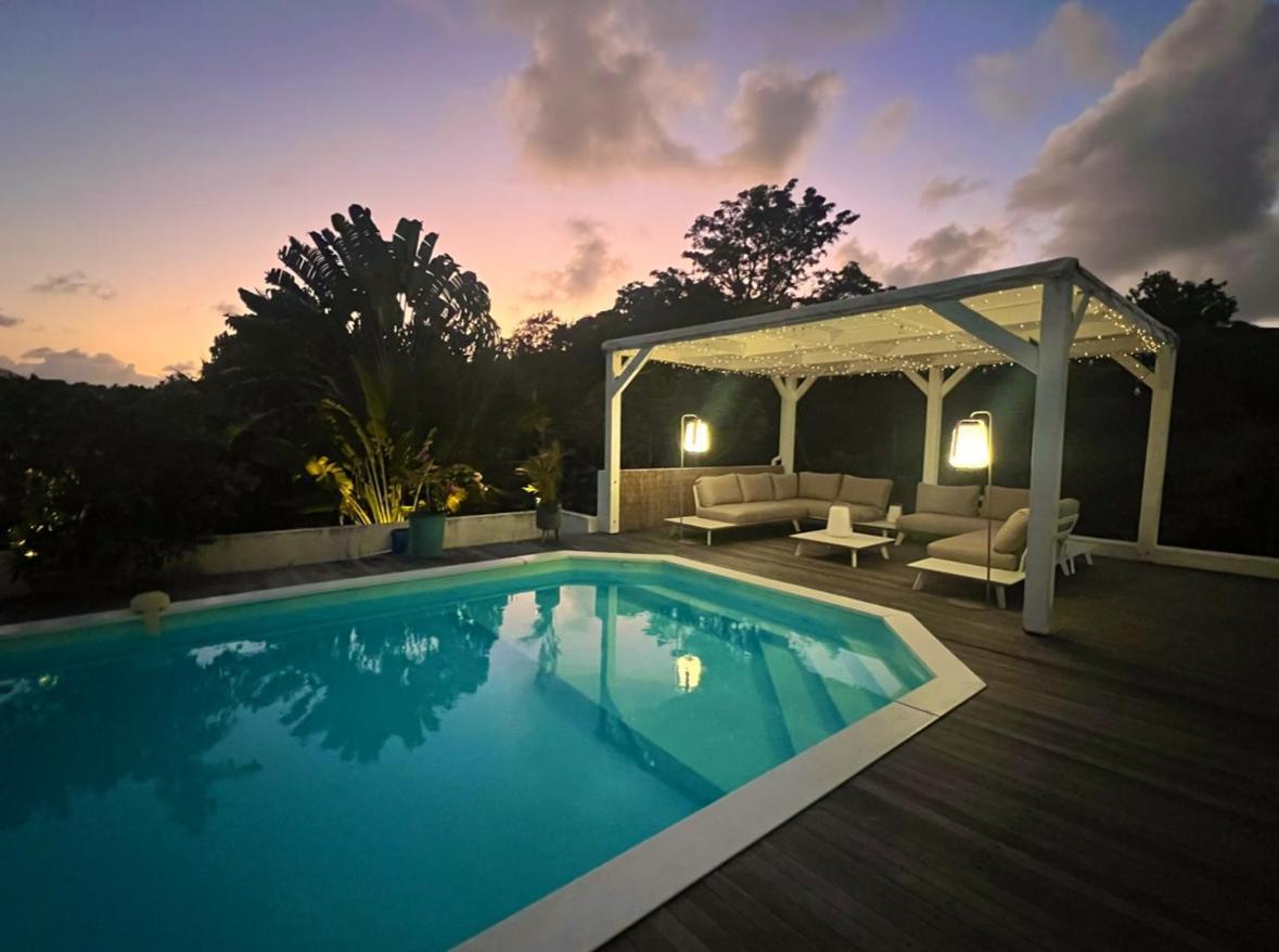 Spacieuse Villa Corossol Avec Piscine Et Jeux Exterieurs Le Gosier  Esterno foto
